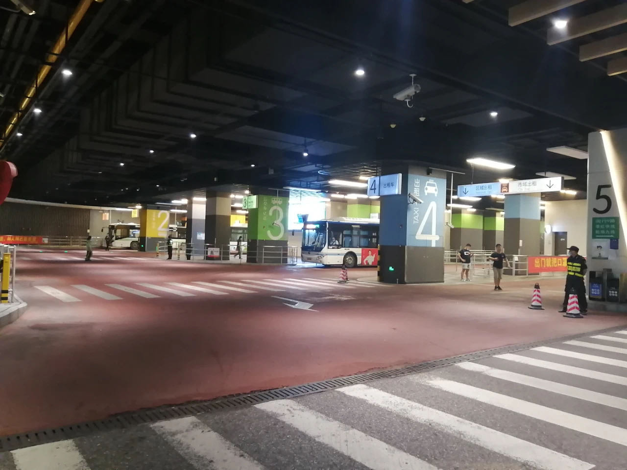 加大疫情防控力度，莘庄这个”最美“公交枢纽站启用新风系统